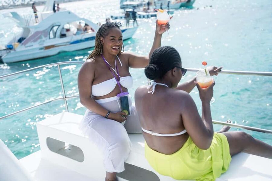 Punta Cana: Catamaran Tour with Reef Snorkeling and Open Bar - Motion Sickness and Pregnancy: When You Should Rethink It