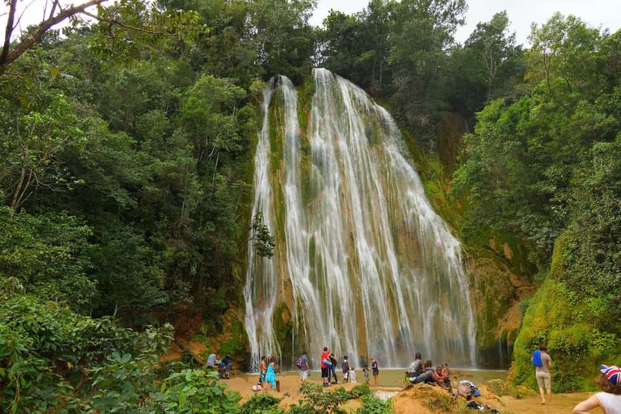 Punta Cana: Cayo Levantado & El Limon Waterfall Tour - Price and value for a 10-12 hour nature loop