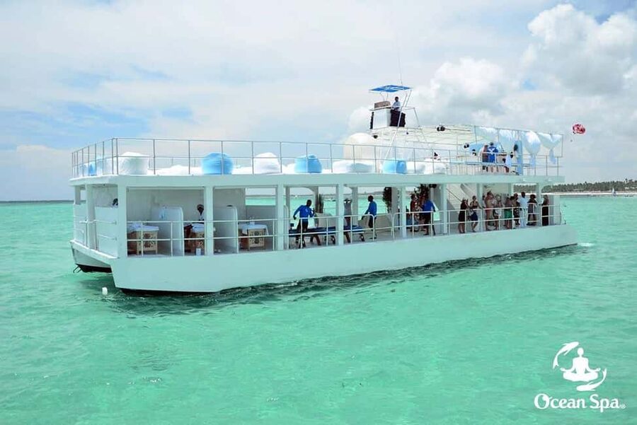 Punta Cana Floating Ocean Spa Experience with Massage & Yoga - Doctor Fish and the ionization machine: what to expect in real life