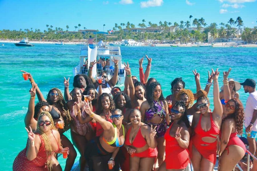 Punta Cana: Hip Hop Party Cruise w/Open Bar (Adults Only) - Who should book this hip hop cruise, and who should skip it