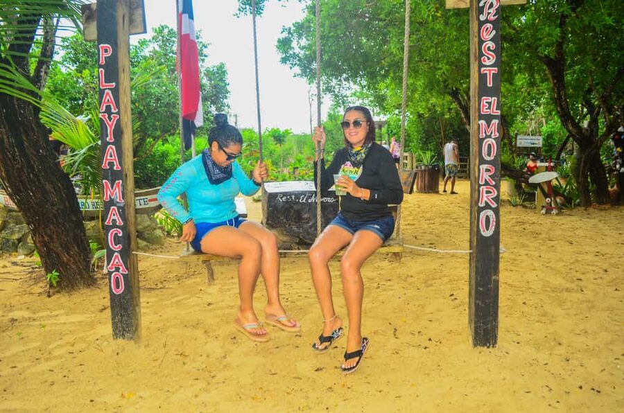 Punta Cana Horseback riding & Sunset + beach + free pick-up - Typical Dominican house for hot chocolate and coffee tasting