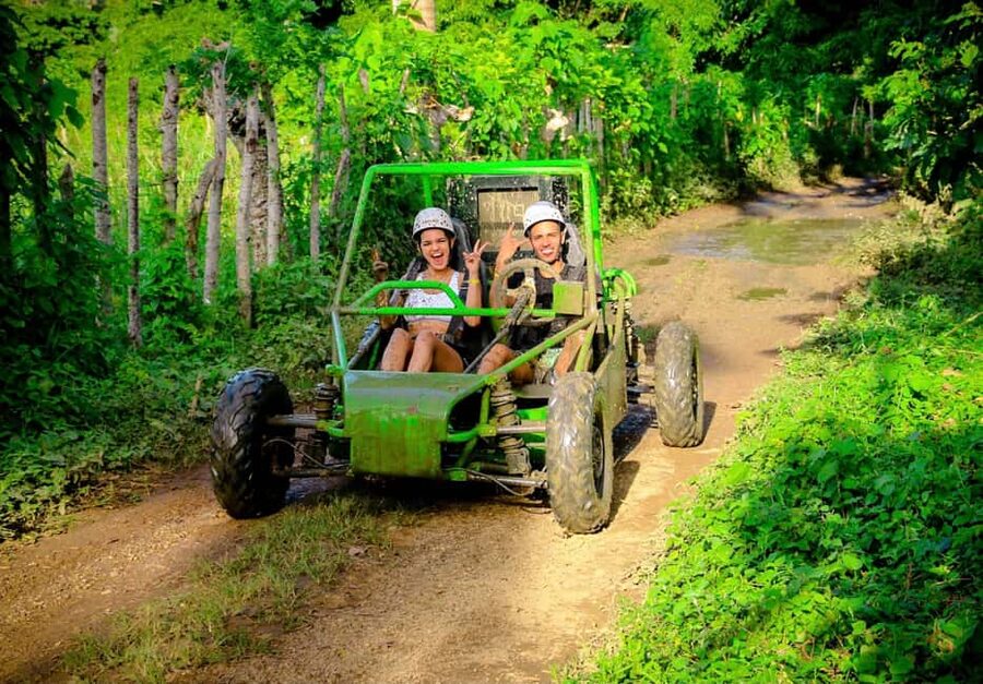 Punta Cana: Jungle Safari Zipline, Buggies and Horse Riding - The 6-hour flow, from pickup to fruit bowl at the ranch
