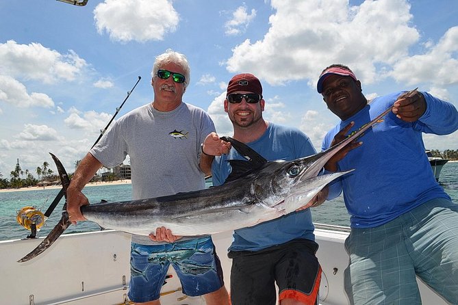 Punta Cana Offshore Deep Sea Fishing Charter - Seasickness, rough seas, and how to be smart about it