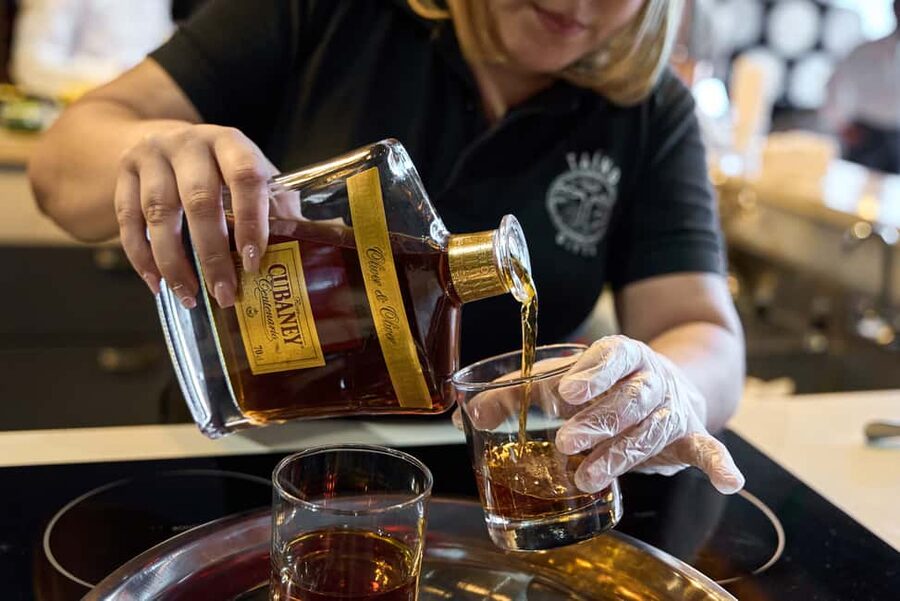 Punta Cana Oliver & Oliver Rum Tasting & Taino Concept Store - The Solera Method Moment: The Science Bit That Actually Helps