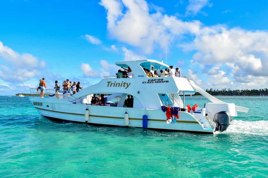 Punta Cana Party Boat (Adults only) - Price value: what $49 buys you in Punta Cana