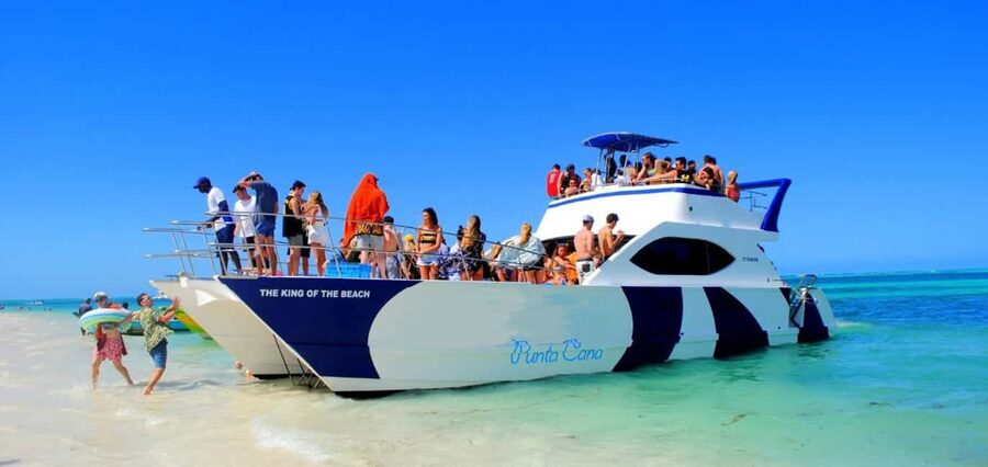 Punta Cana: Party Boat with snorkel and open bar included - Punta Cana party boat value: a 4-hour “do it all” day