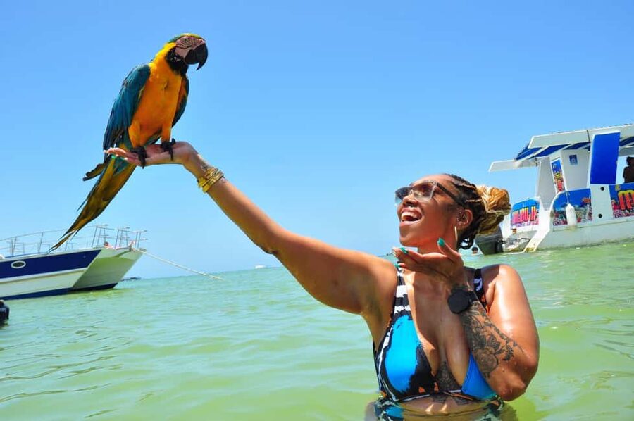 Punta Cana: Party Boat with Snorkeling, Open Bar And Hip Hop - What to pack and what to do the day of