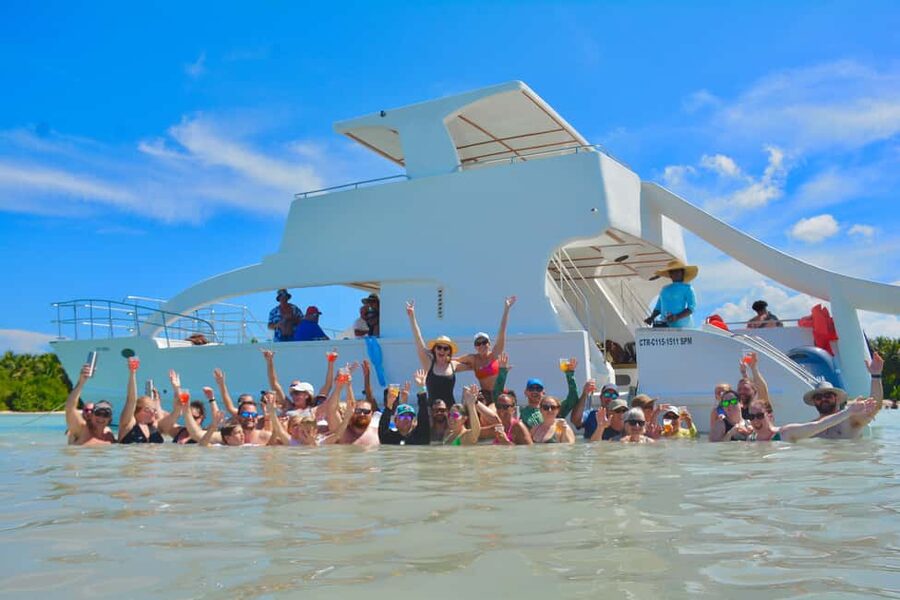 Punta Cana Private Catamaran Cruise, Open Bar & Snorkeling - Open Bar and Snacks: The Fun Factor, With One Photo Warning