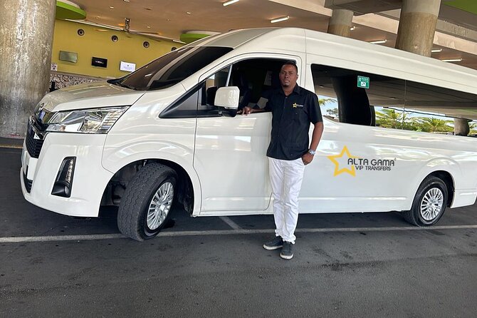Punta Cana private Minivan Airport Transfers - Timing, Flight Delays, and Why Communication Matters