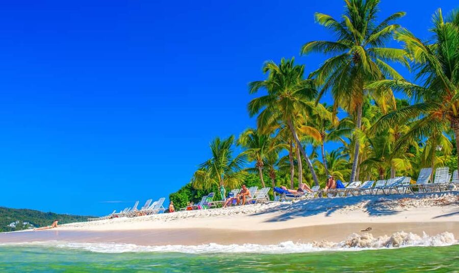 Punta Cana: Samaná Cayo Levantado & El Limón Waterfall Tour - Timing and transport: what a 10 to 12 hour day feels like