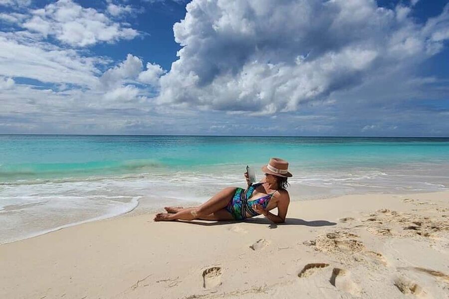 Punta Cana: Saona Island Full-Day Group Tour - Speedboat Cruise Through Clear Waters: The Fun And The Reality