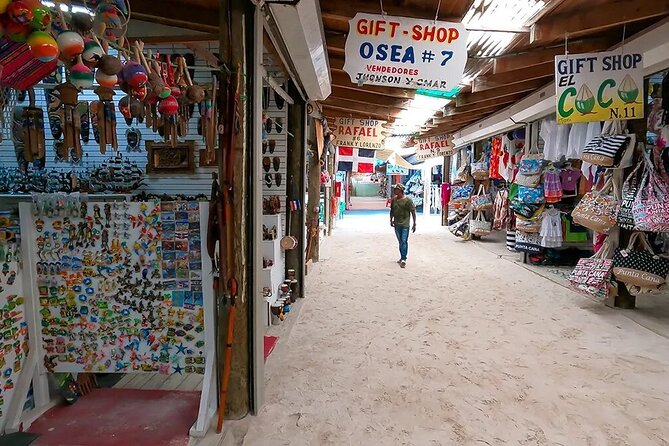 Punta Cana Shopping Tour - The big perk: cigar, coffee, chocolate, and mamajuana tastings