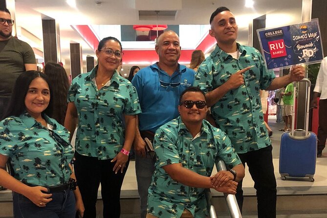 Round Trip Top-Rated Punta Cana Airport Transfer to your Hotel - The Mamajuana Welcome and the Local Crafts Bonus