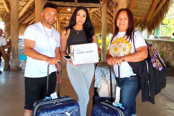 Round Trip Top-Rated Punta Cana Airport Transfer to your Hotel - How Communication Works When You’re in a Busy Airport