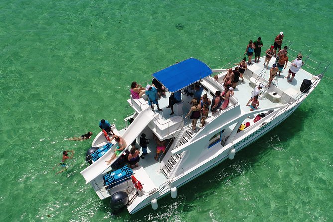 Sabina del Mar Party Boat VIP - Key Points Worth Knowing Before You Go