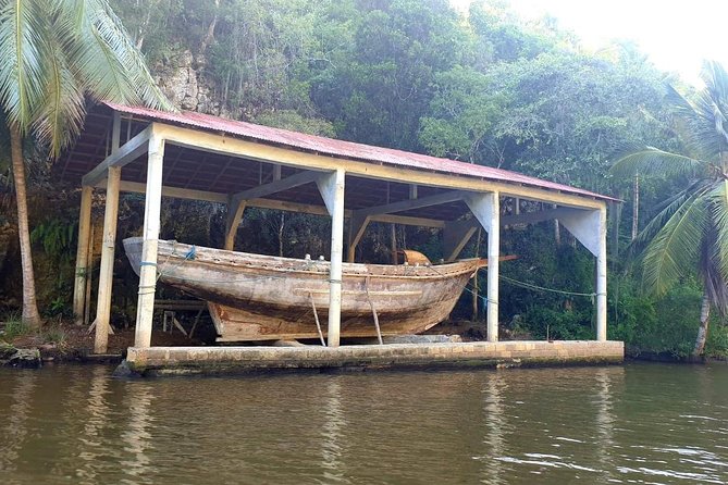 Safari discovery to Boca De Yuma – Nature, Discovery And History Of A Population - Benerito at the end: colmado, church area, and a very local walk