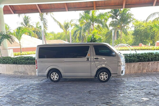 Safe transport and shuttle service in Punta Cana Dominican Rep. - Comfort You Can Feel in a Short Ride