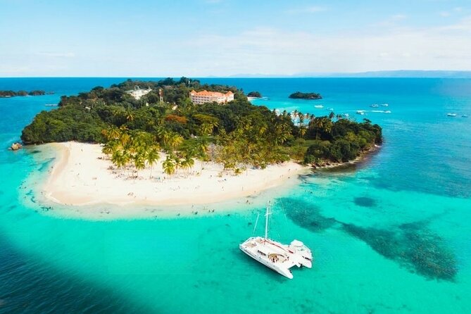 Samaná Experience Whale – The Lemon Waterfall & Bacardi Island - Price and what $140 really buys in this long day