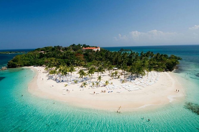 Samana Full Day -baracardi island, horses, lemon waterfall - Cayo Levantado (Bacardi Island): Beach Time With Real Island Energy
