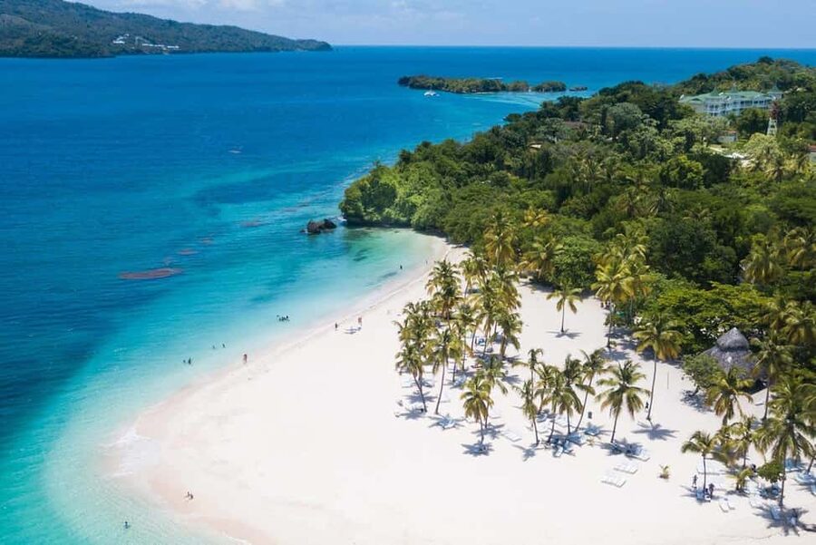 Samana Whale watching and Bacardi Island from Punta Cana - Dominican lunch and the value of having a guide