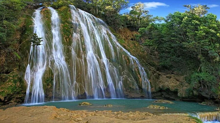 Samaná Whales Full Day, Cayo Levantado, Limón Waterfall - The Ranch Stop: Mountain Views and Typical Dominican Life