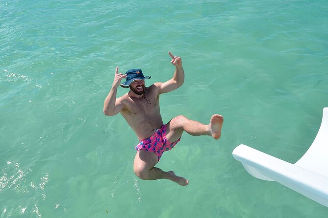 Sand-Bar Punta Cana Party Boat unlimited drinks, snorkeling Vibes - My decision guide: should you book the Sand-Bar Punta Cana party boat?