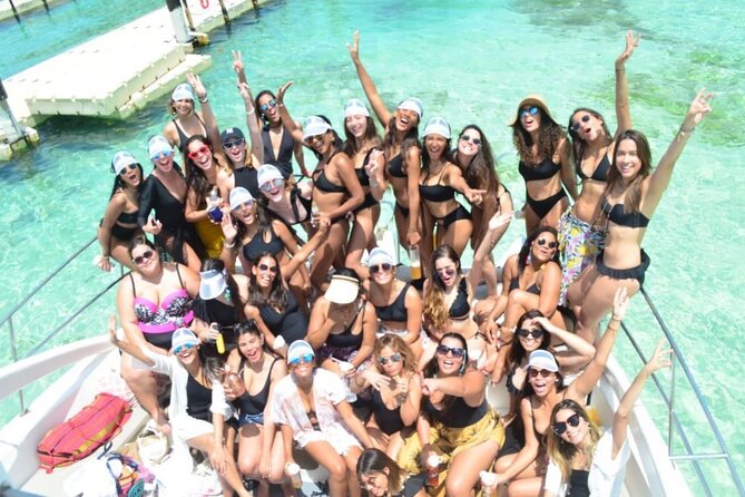 Sand Bar Punta Cana, Snorkeling, Party Boat, Booze Cruise Party - Safety and Crew Focus: What You Should Count On