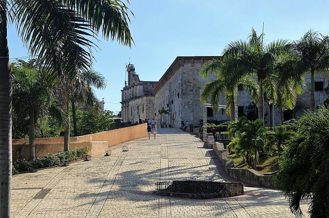 Santo Domingo - Lunch in the Day: Traditional Dominican Meal With Real Energy