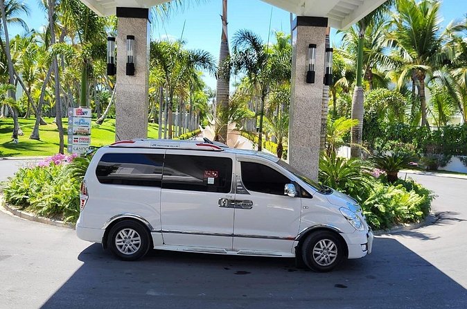 Santo Domingo Airport and Lopesan Costa Bavaro Private Transfer - The Ride Experience: Comfort, Routing, and Driver Help