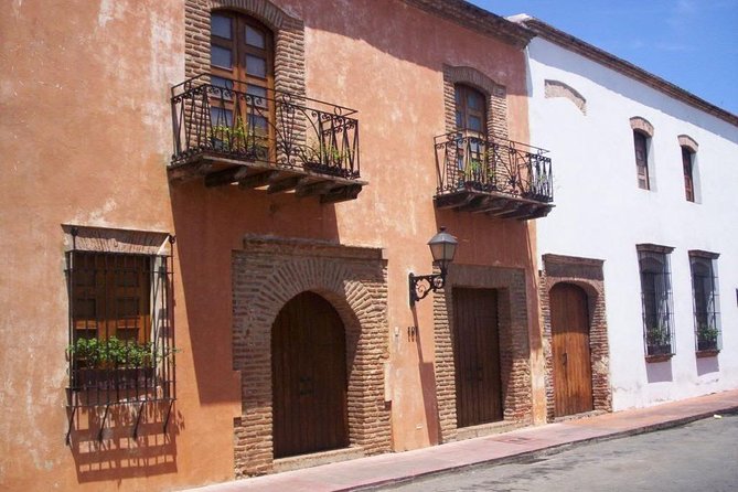 Santo Domingo Full Day Cultural Tour - Monasterio de San Francisco: history you can feel in the walls