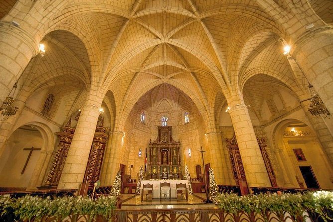 Santo Domingo Tour From Punta Cana - Zona Colonial, Los Tres Ojos - National Palace and major city stops: why the viewpoints matter