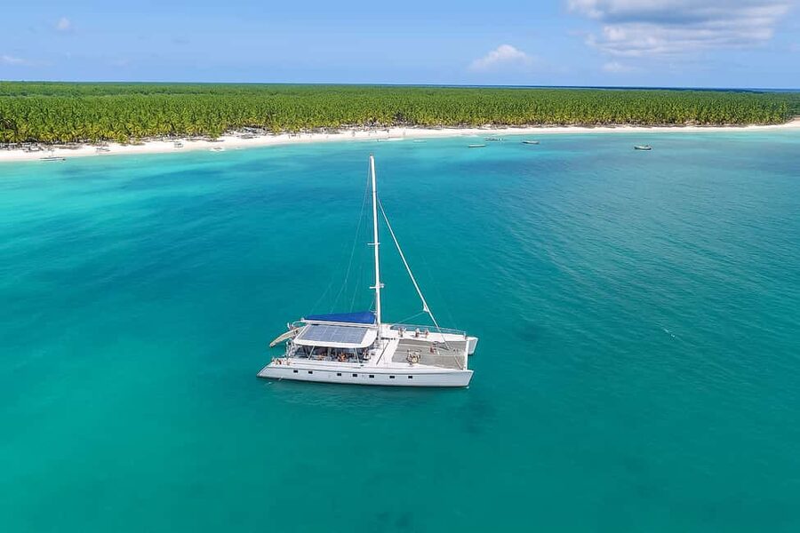 Saona Exclusive Catamaran – Small Group Experience - Saona Island Stop: Beach Time With Facilities, Not Just a Toweling Spot