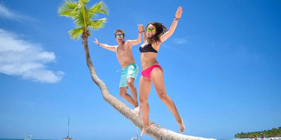 Saona Exclusive Catamaran – Small Group Experience - Getting There: Bayahibe Morning Beats Rushing Around