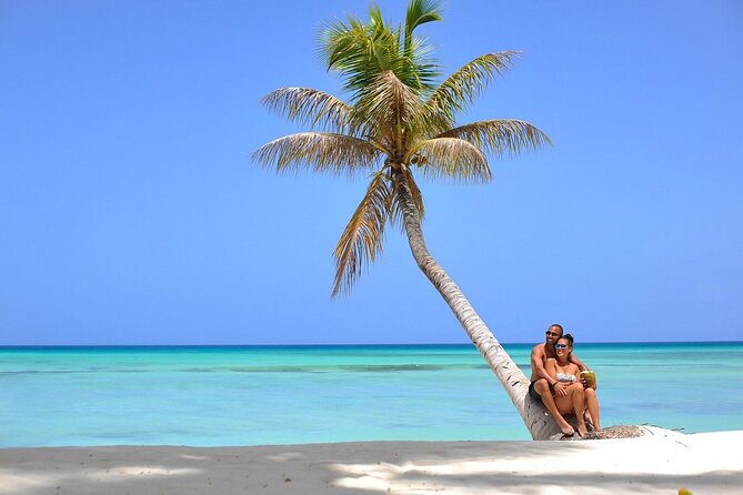 Saona Island Caramaran Adventure from Punta Cana With Lunch - Isla Saona time: 3 hours and 30 minutes that goes fast