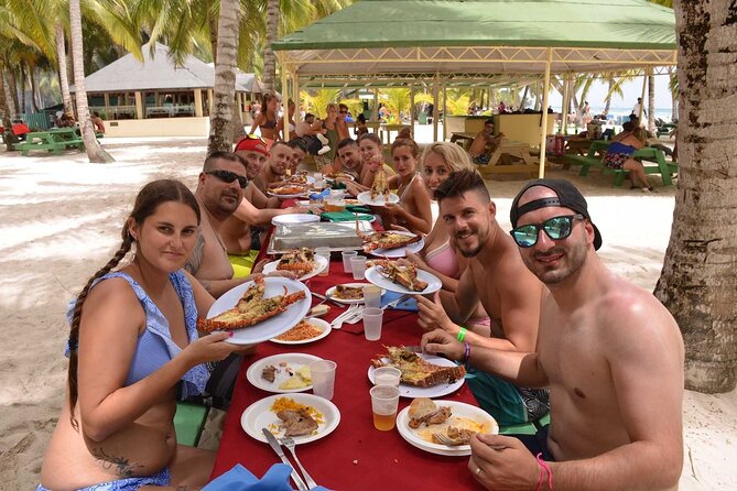Saona Island Caramaran Adventure from Punta Cana With Lunch - Lunch, unlimited drinks, and the return party you should plan for