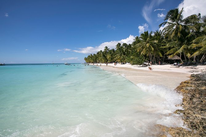 Saona Island Day Trip From Punta Cana with Lunch and Open Bar - What to pack so Saona feels easy, not stressful
