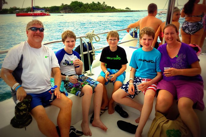 Saona Island Day Trip with Private Transfer and Personal Service - The Bayahibe to Saona catamaran cruise: views, timing, and crowds