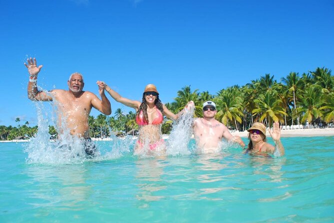 Saona Island Full Day Adventure From Punta Cana & Bavaro - Speedboat Transfer to Saona: Fast Water, Big Views