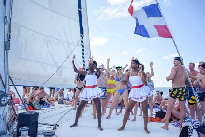 Saona Island Full-Day Excursion - Punta Cana to Saona Island: the day starts early for a reason