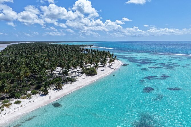 Saona Island Premium Discovery Tour from Punta Cana or Bayahíbe - Key things that make this Saona tour different