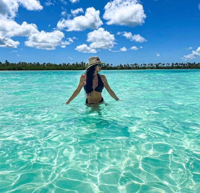 Saona Island VIP: 4 Beaches , Mano Juan & Canto de la Playa - Playa Palmilla and the Natural Pool: photo time and a specific kind of fun