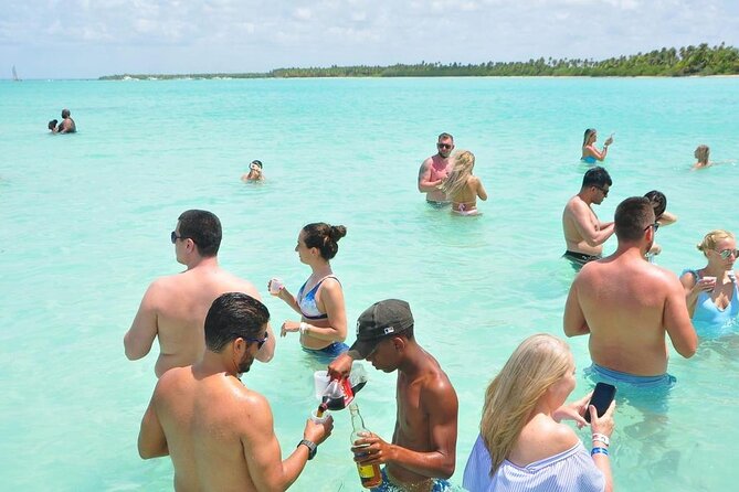 Saona Island VIP Experience – Private Boat for Up to 20 People - Group Size Up to 20: Privacy Advantage With Real Operational Limits