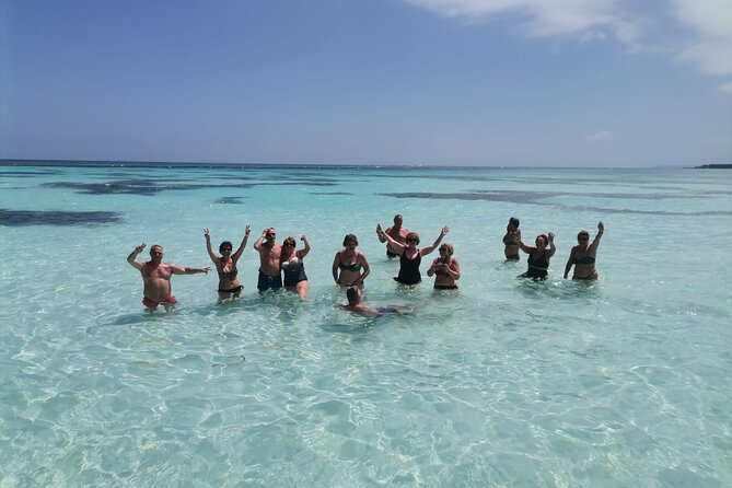 Saona Relax Tour - Open bar all day: fun factor, but read the rules