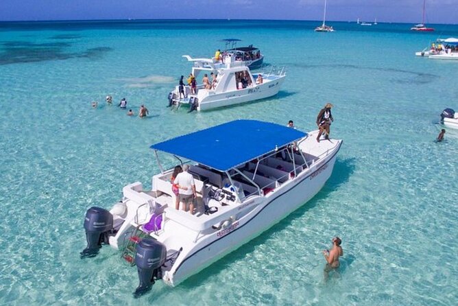 Saône Island from Punta Cana Catamaran, Natural Pool and Lunch - The Crew and Guide Vibe: From Pedro to Jack L