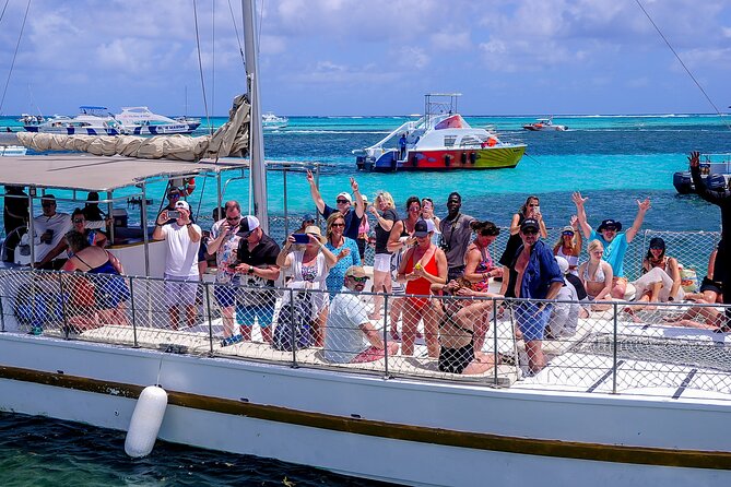 Shared Family Snorkeling Boat with Drinks and Snacks - Why a Punta Cana catamaran snorkeling day works for families