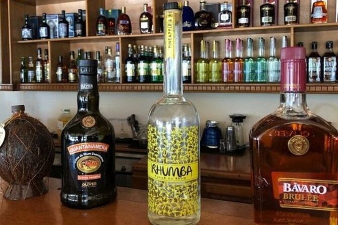 Shopping Tour In Don Lucas Cigar Factory, Rum tasting, Cocoa factory, Souvenirs - Souvenir shopping in a walkable cluster, plus how to avoid the wrong stop