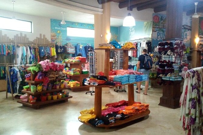 Shopping Tour Punta Cana with private transportation - Key things to know before you go