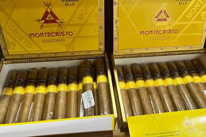 Souvenirs of Rancho Real cigars - What to buy: souvenirs that fit the cigar story