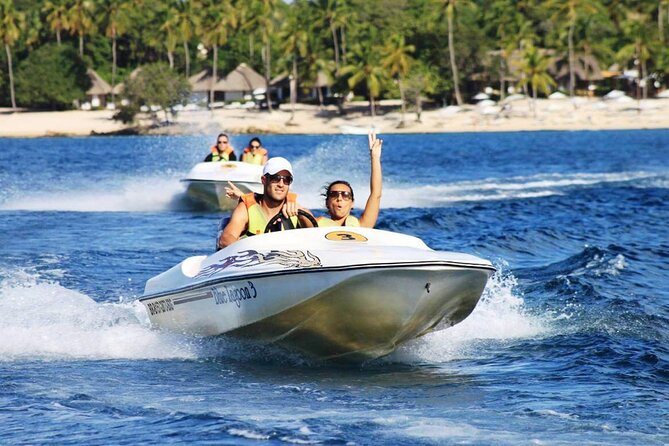 Speed Boat Activity with Snorkeling and Parasailing in Punta Cana - Bávaro natural pool and coral reef snorkeling: simple gear, real water time