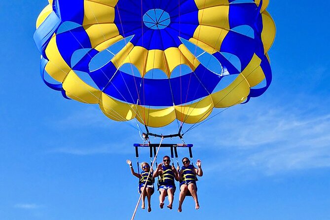 Speed Boat Activity with Snorkeling and Parasailing in Punta Cana - FAQs